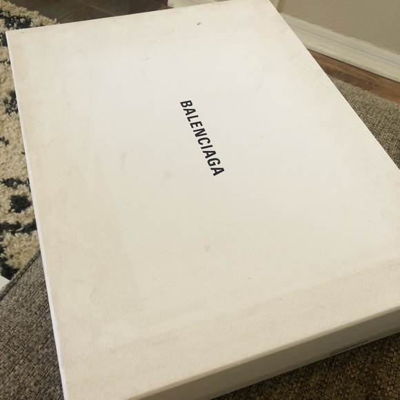 Balenciaga Patent Leather Boots 36.5 - Picture 14 of 14